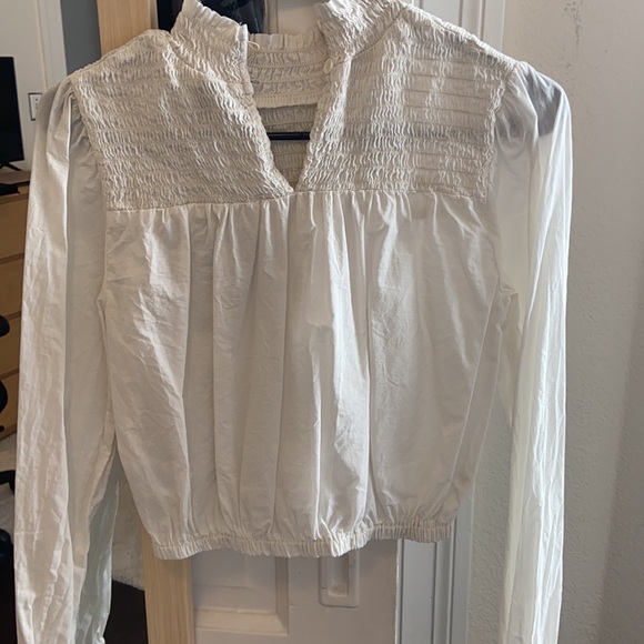 White cropped long sleeve top - Picture 2 of 2